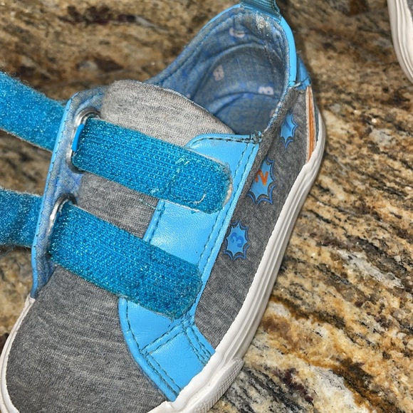 Blippi licensed hook and loop fastener sneakers size toddler 7 - Picture 3 of 7